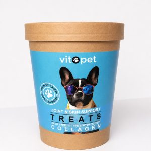 Give your dog a delicious daily wellness treat with Vitopet Treats with Collagen. Made with Hydrolysed Type I & Type III Collagen, these soft, heart-shaped chews are formulated to support healthy skin, a shiny coat, joints, ligaments and everyday mobility